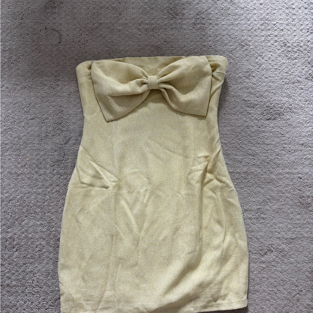 Yellow Strapless Dress with Bow
